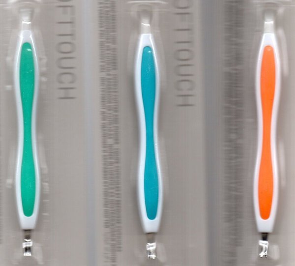 Nagelhautmesser "Soft Touch" mit Gummihuf von Titania